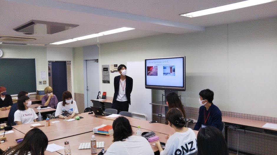 インテリアデザイン学科